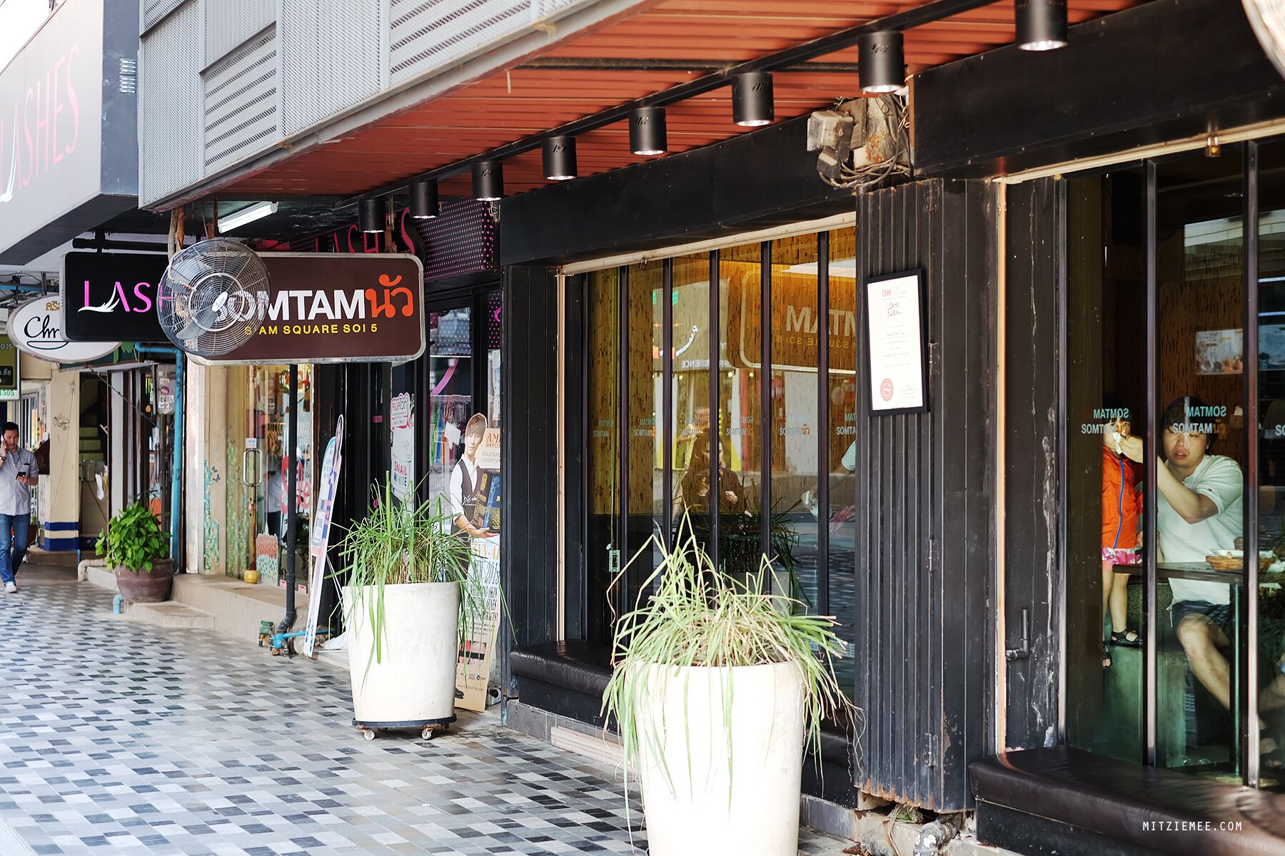 Som Tam Nua, Siam Square, Bangkok