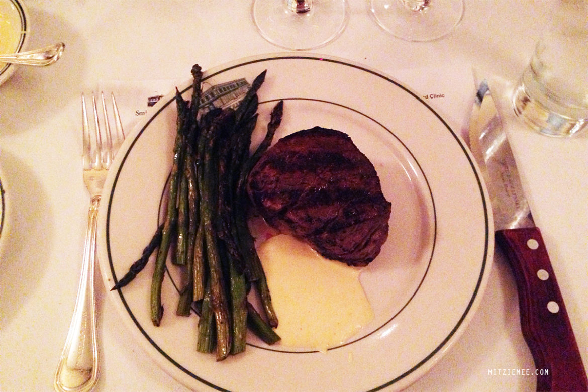 Smith & Wollensky Steak restaurant in Las Vegas Mitzie Mee