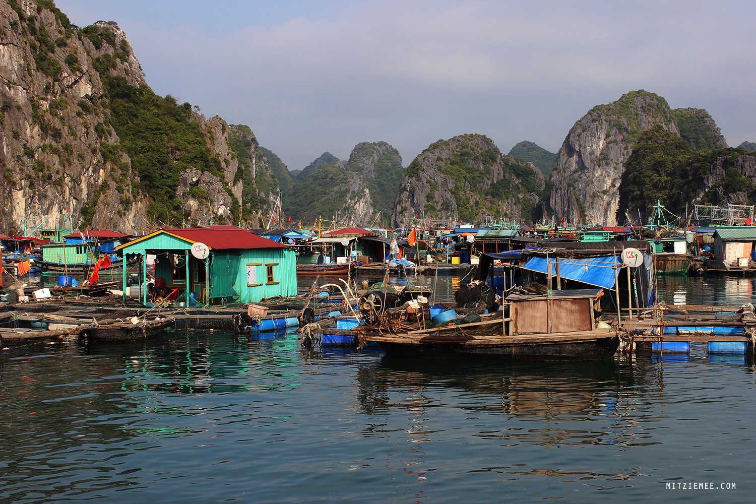 De flydende landsbyer, Lan Ha Bay, Vietnam