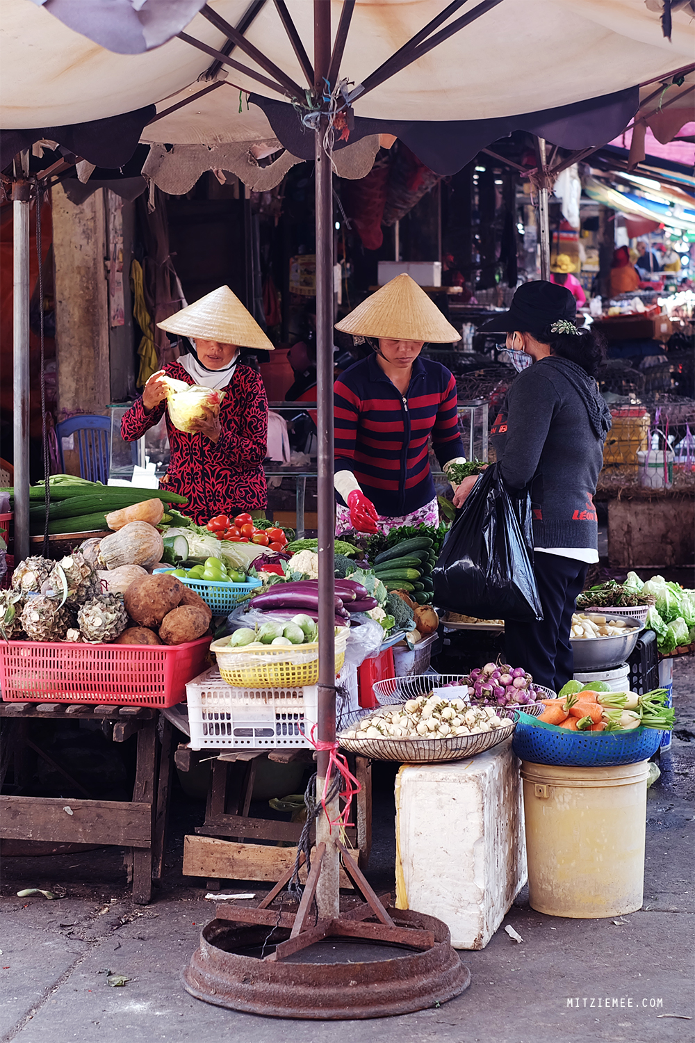 Pleiku Central Market, Vietnam