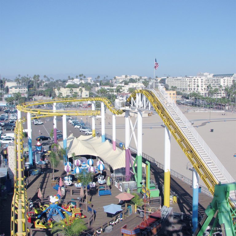 Santa Monica Pier Seagulls and funnel cake Los Angeles Blog