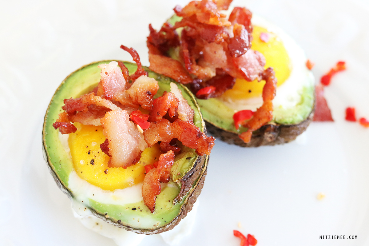 Baked avocado with bacon and chili