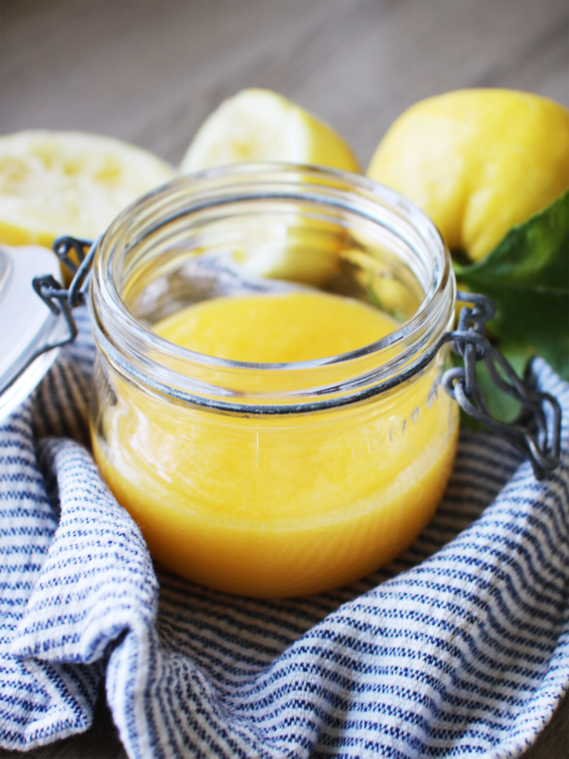 Lemon Curd Recipe - Easy and delicious - Mitzie Mee Blog