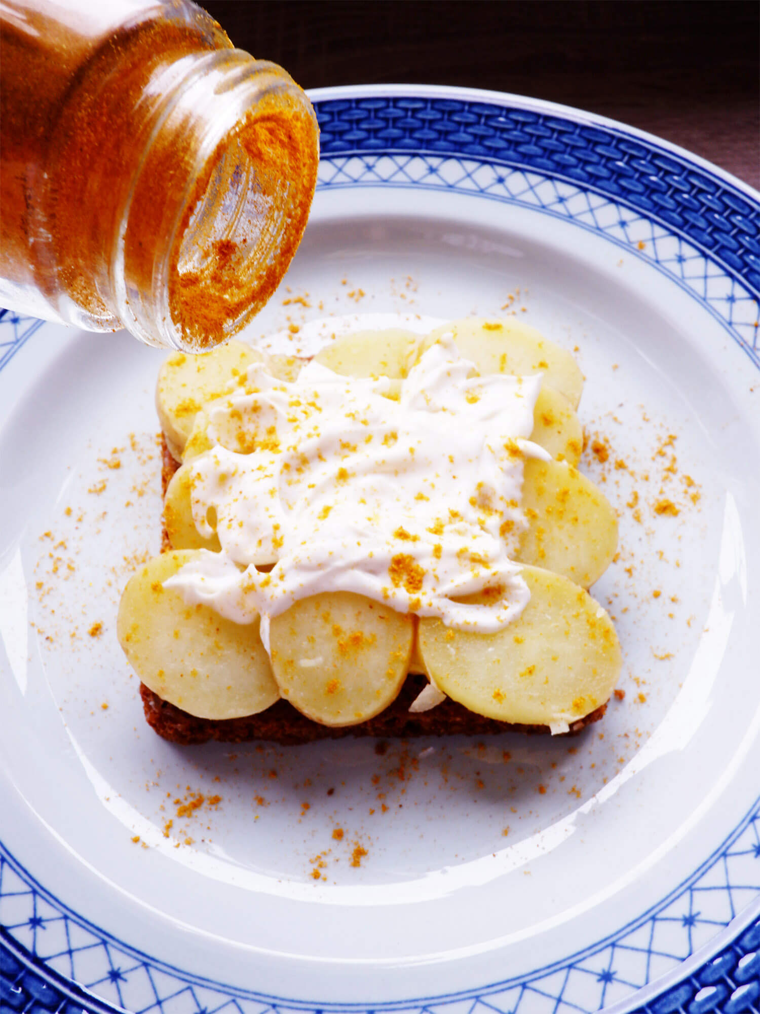 Recipe - Kartoffelmad - Danish open-faced potato sandwich