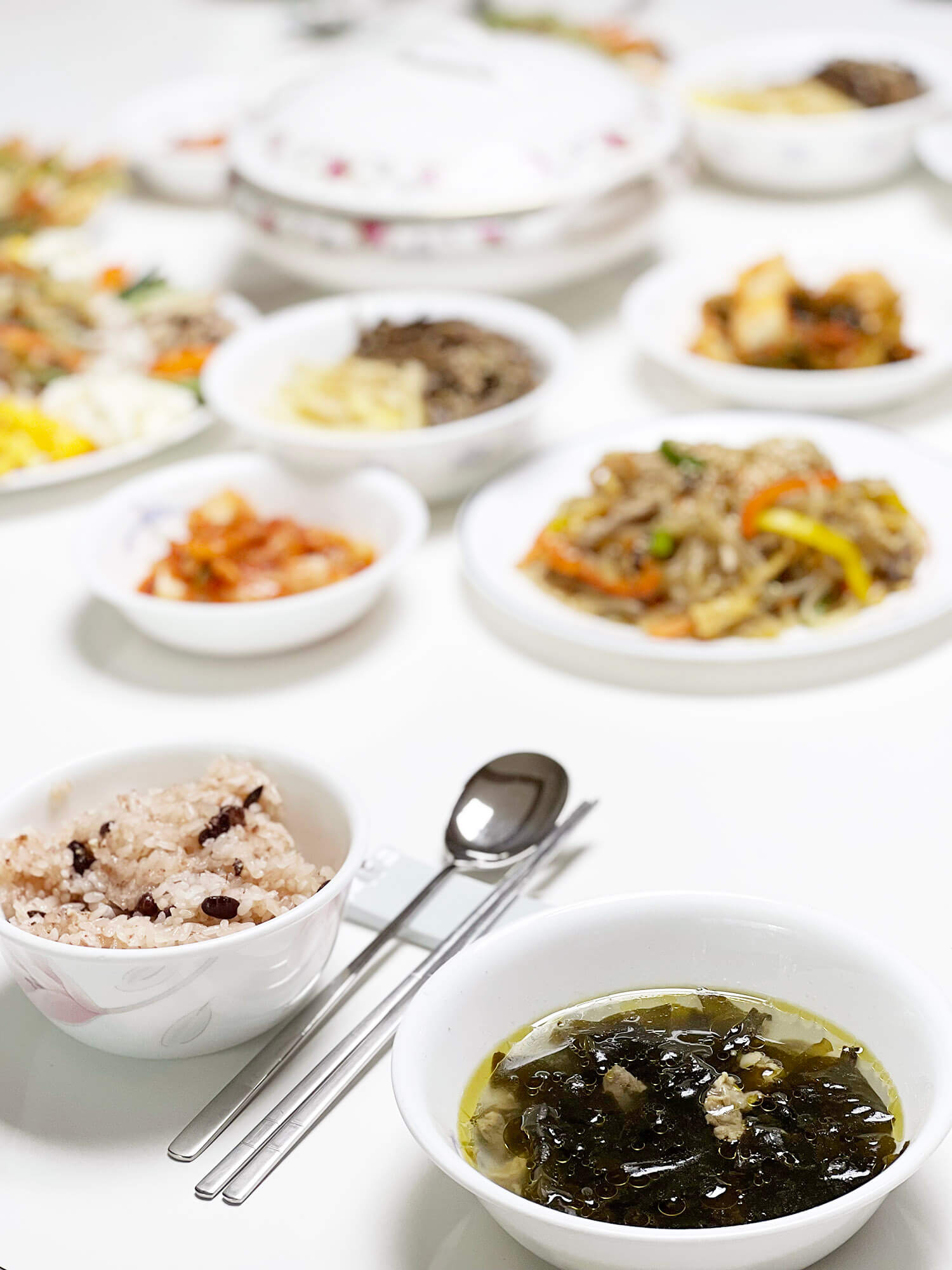 Korean Seaweed Soup (Miyeok-Guk 미역국) - Birthday Soup Recipe