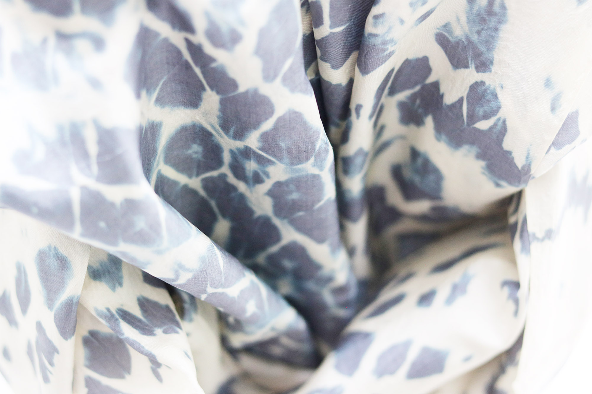 How to care for your silk scarf - A complete guide