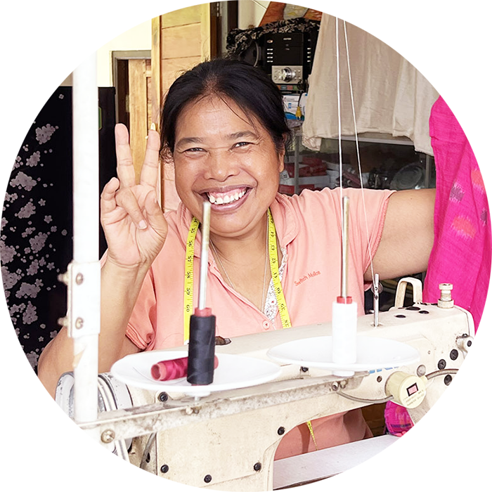 Ketut Riyanti, female tailor in Ubud, Fair Fashion from Bali