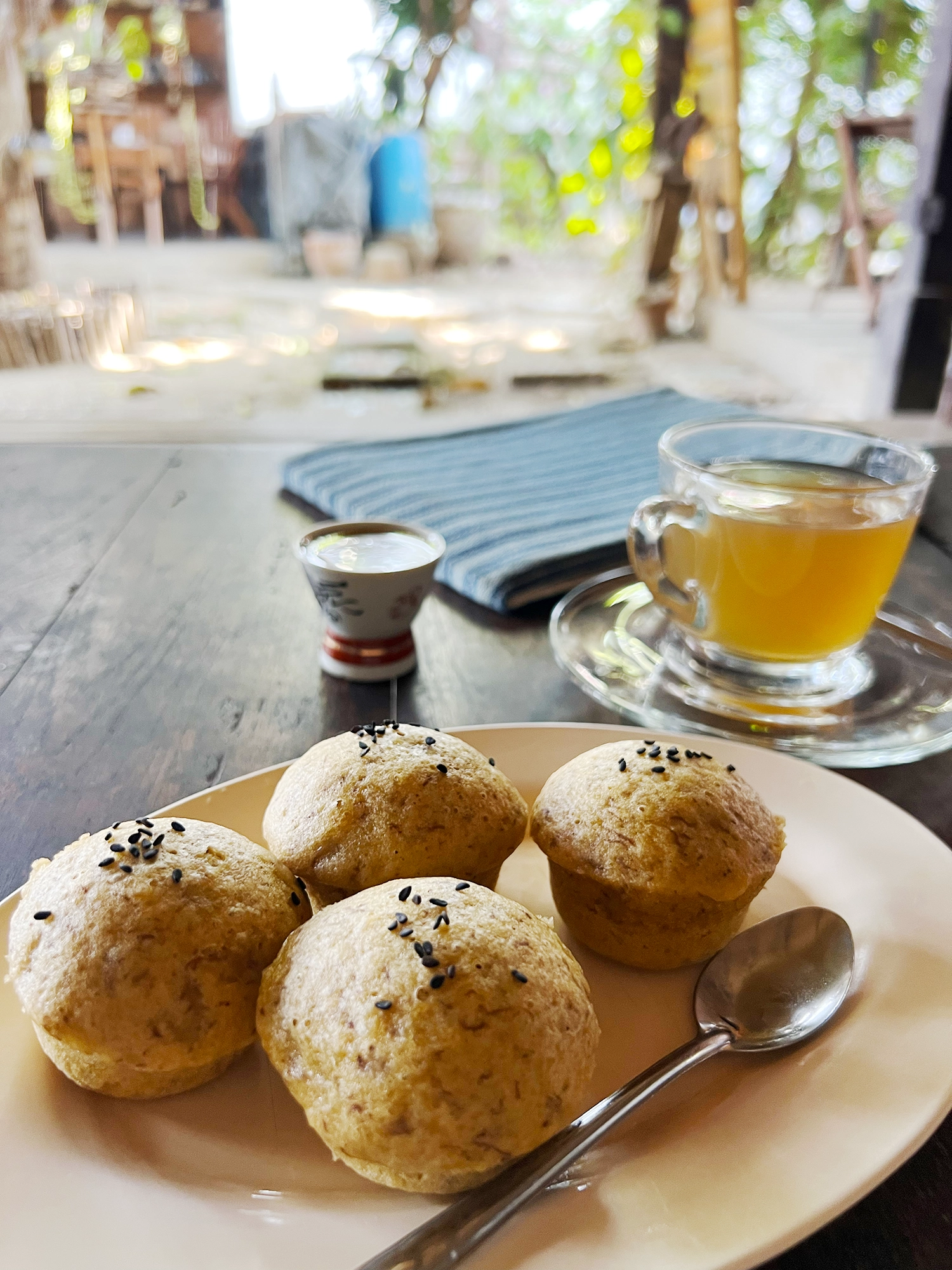Recipe: Burmese Tea Cakes