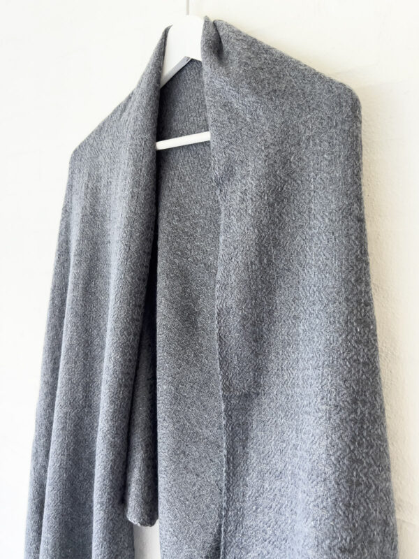 Gray Travel Wrap - Cashmere Blend - Fair Fashion - Mitzie Mee Shop