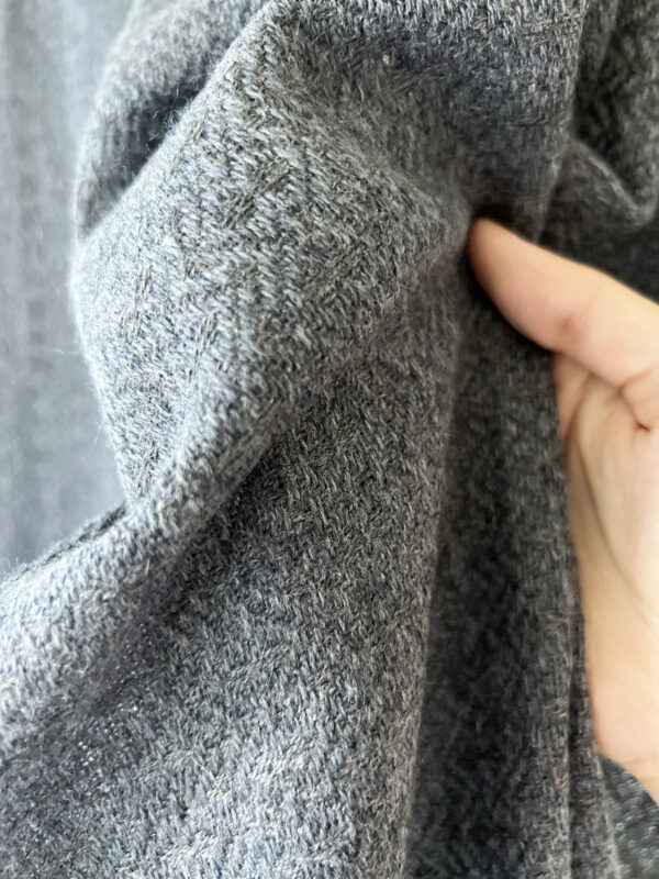 Gray Travel Wrap - Cashmere Blend - Fair Fashion - Mitzie Mee Shop