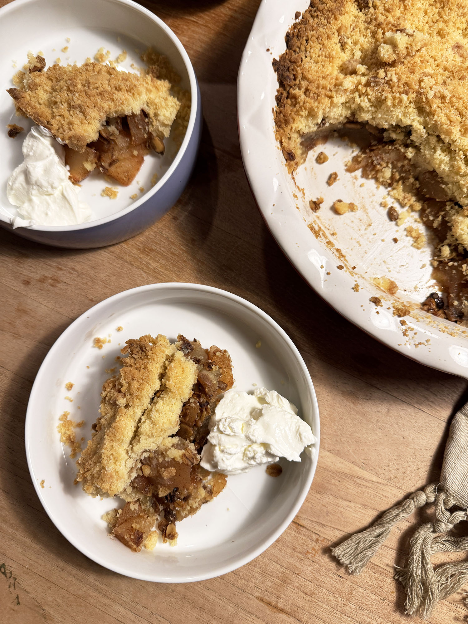 Recipe: Apple Crumble with Almond Paste and Granola