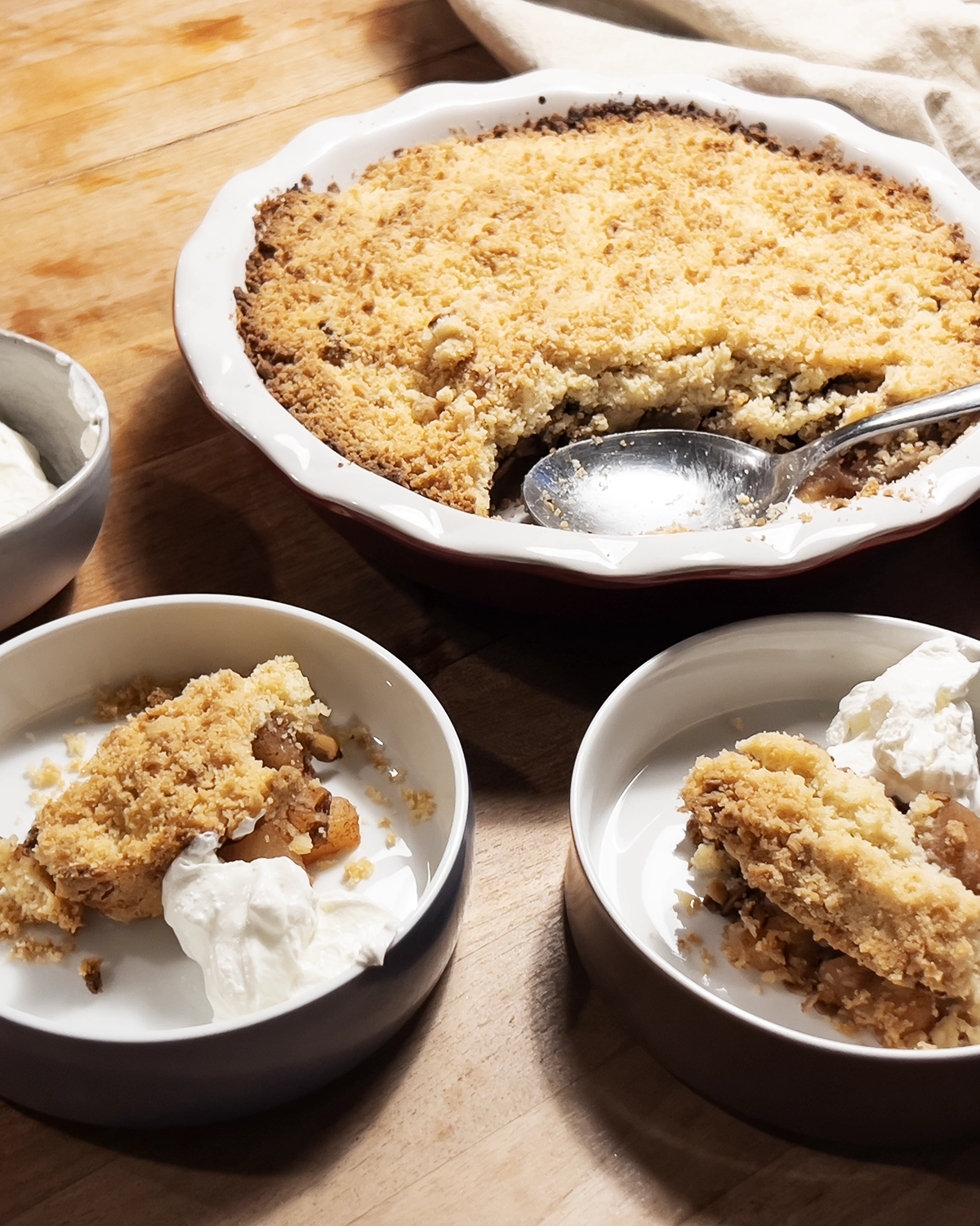 Recipe: Apple Crumble with Almond Paste and Granola