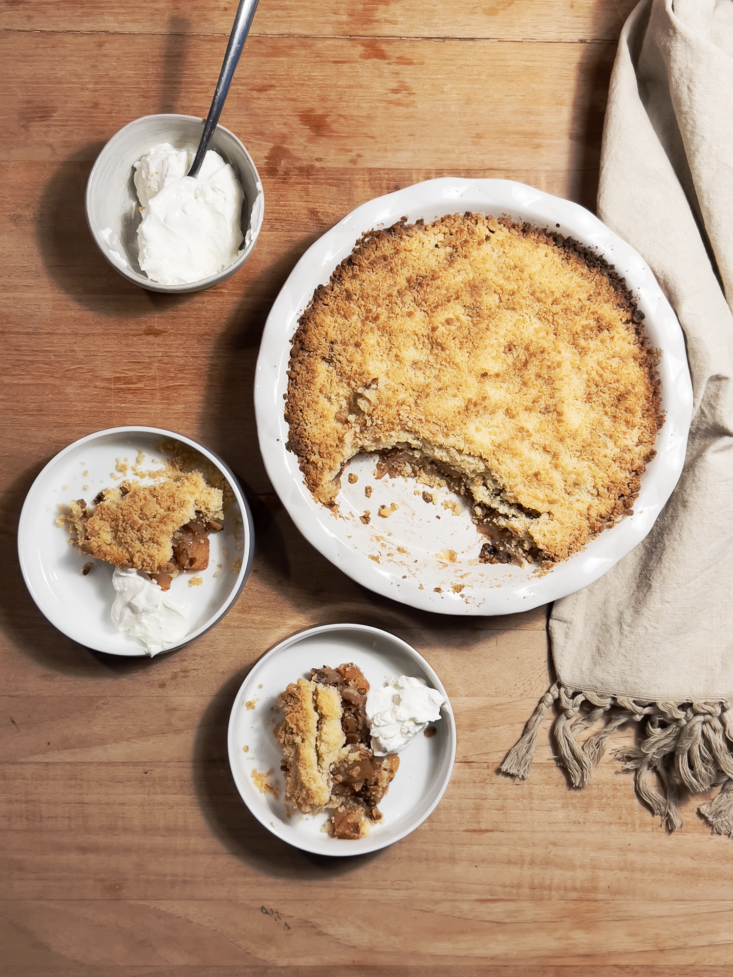 Recipe: Apple Crumble with Almond Paste and Granola