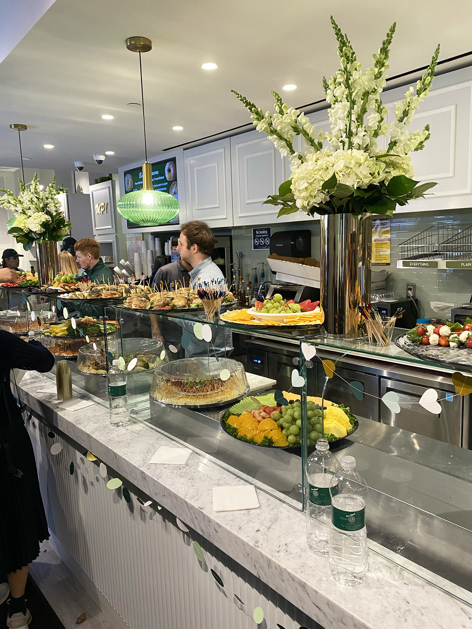 New York City Blog: Ess-a-Bagel - The Grand Opening of the FiDi Location