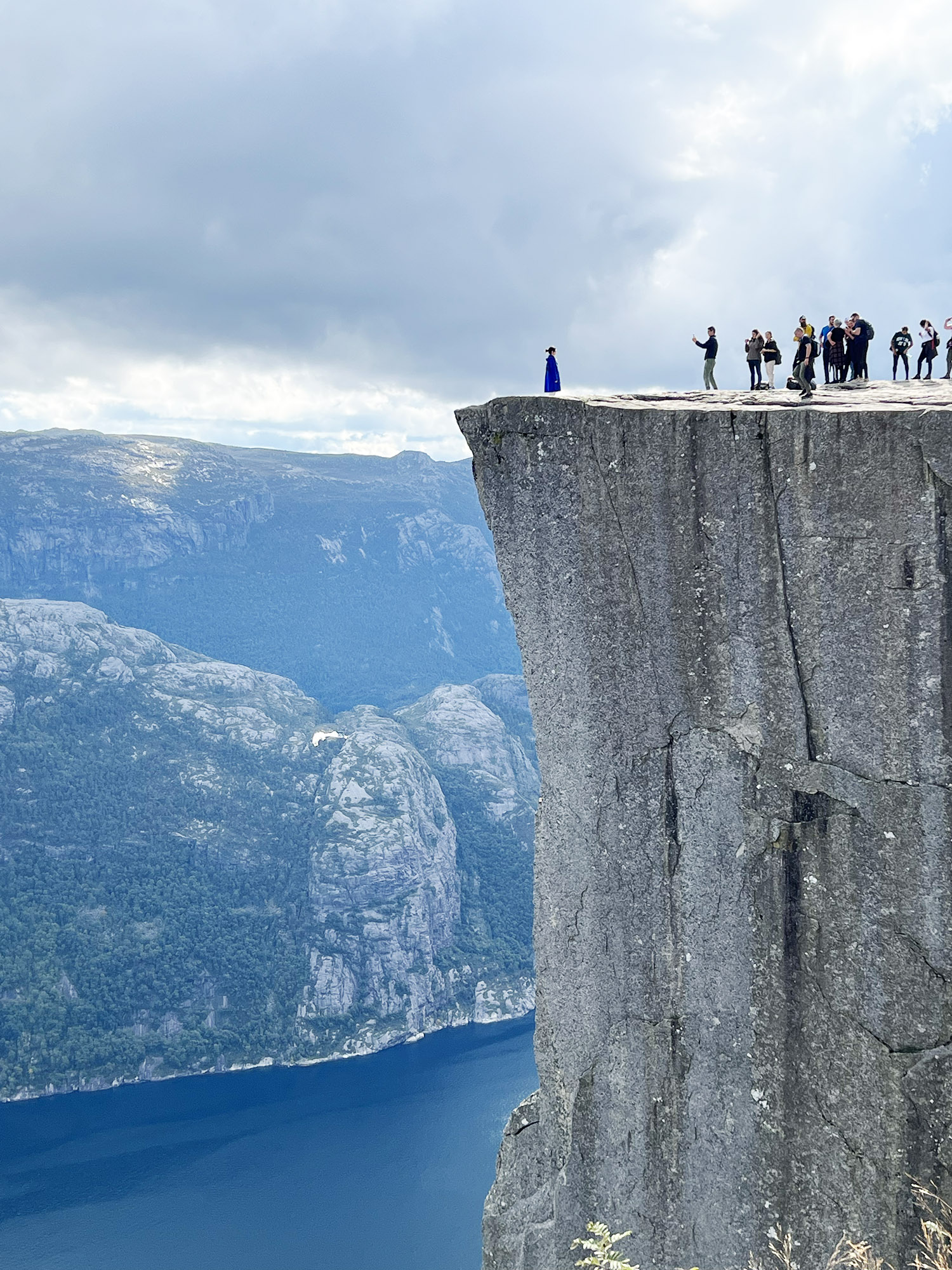Norway: My Guide to Preikestolen – All you need to know
