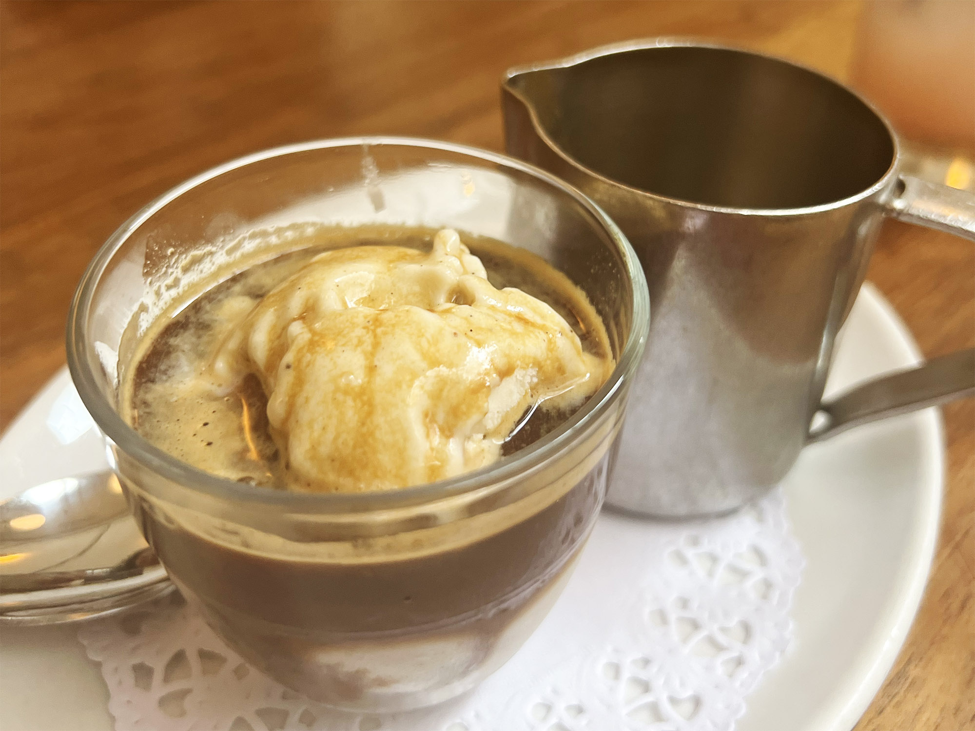 Recipe: Affogato – When Vanilla Gelato Meets Espresso