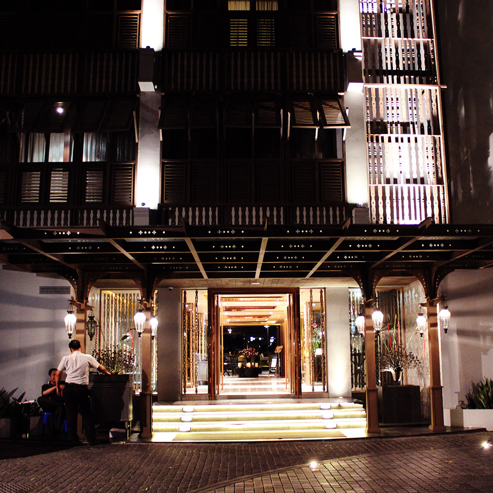 Riva Surya - Beautiful boutique hotel in Bangkok