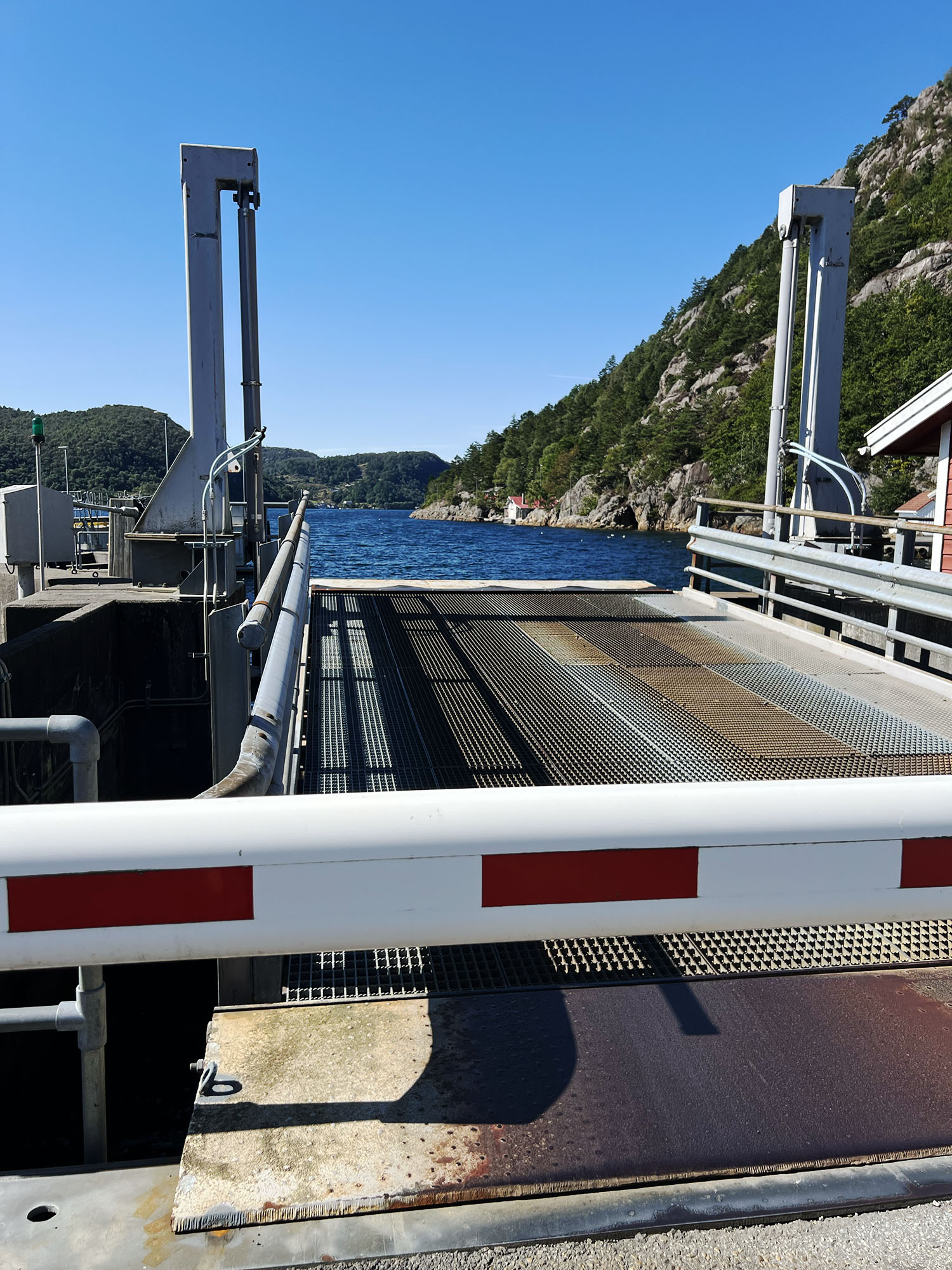 Norway: Day trip to Hidra and lunch at Isbua