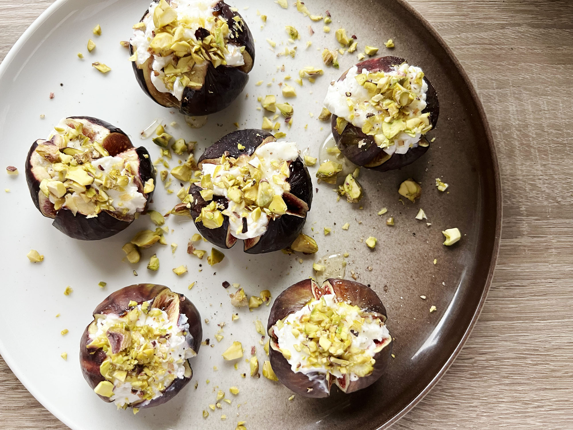 Recipe: Baked Figs with Goat Cheese, Honey, and Pistachios