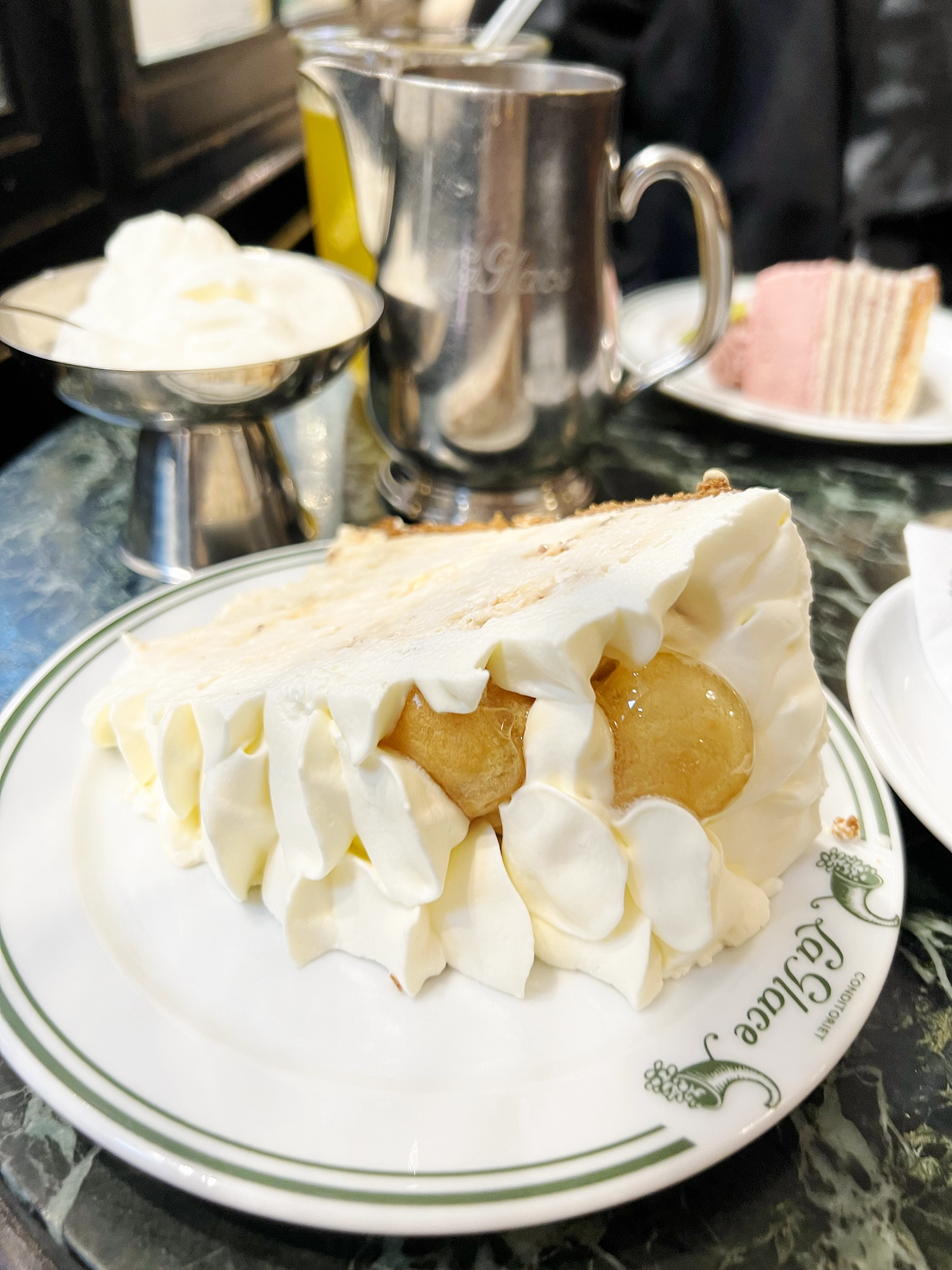 Copenhagen: La Glace - Sportskage and Hot Chocolate