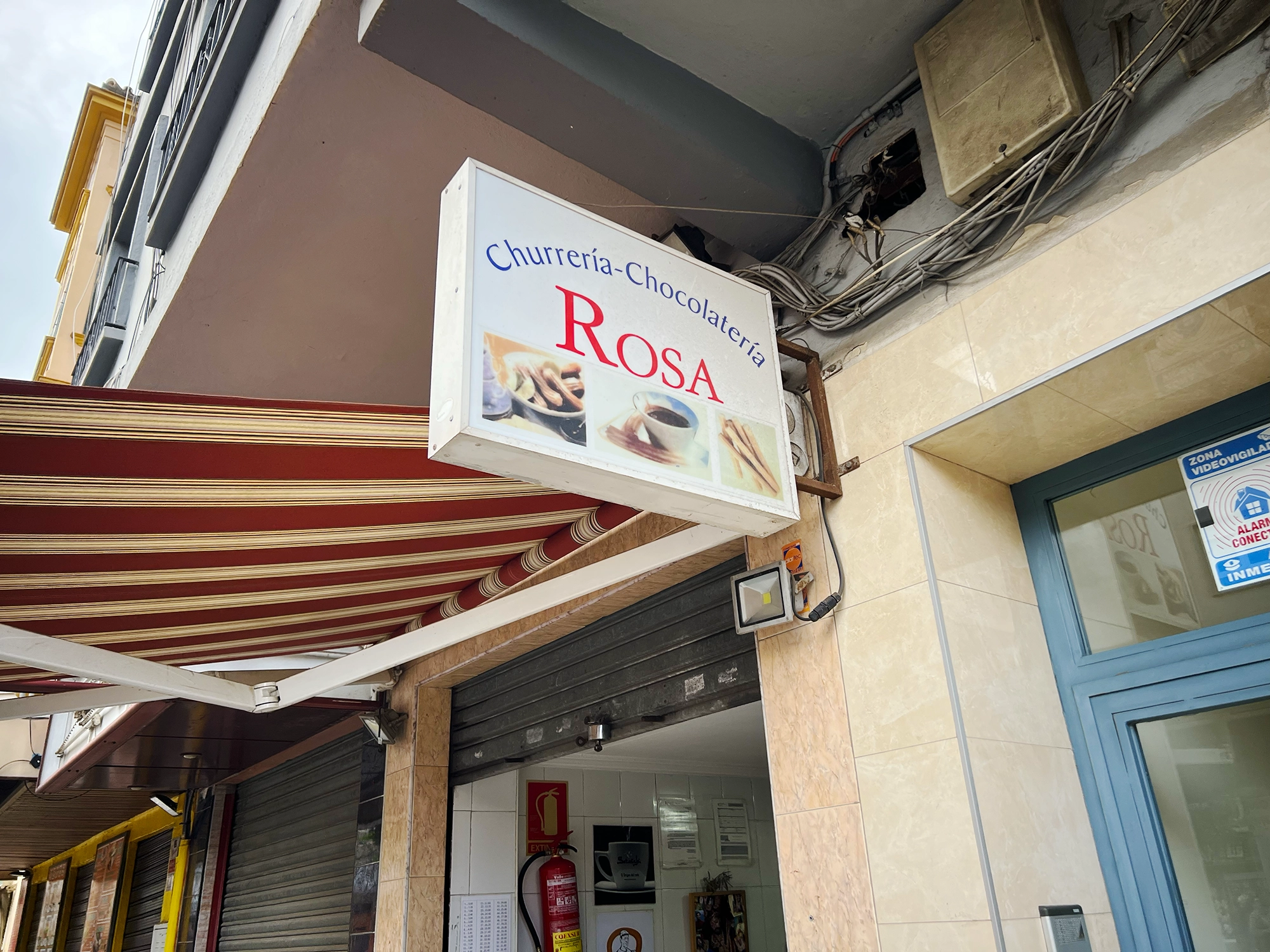 Sunday Morning in Málaga - Churros at Churrería Rosa