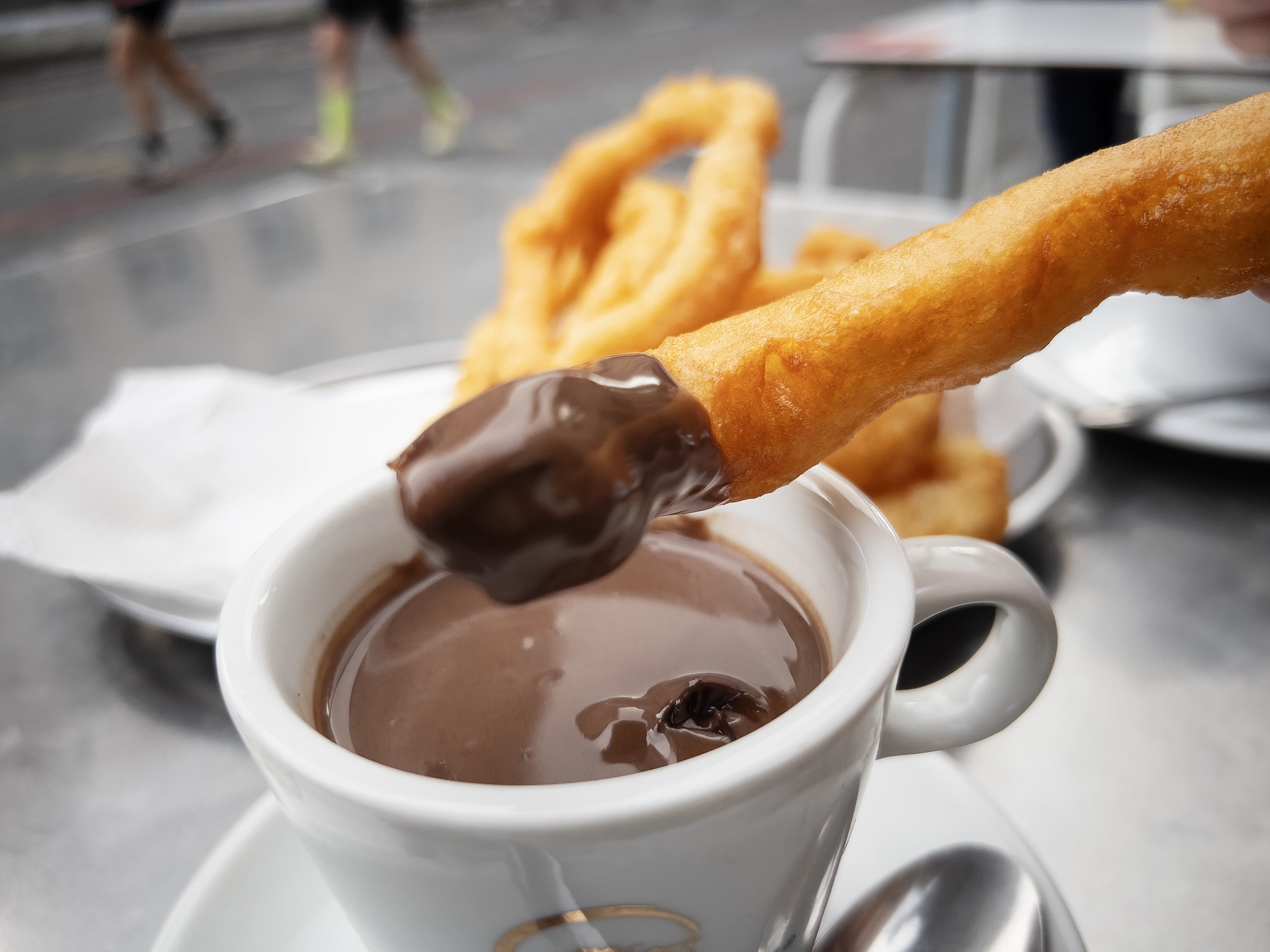 Sunday Morning in Málaga - Churros at Churrería Rosa 