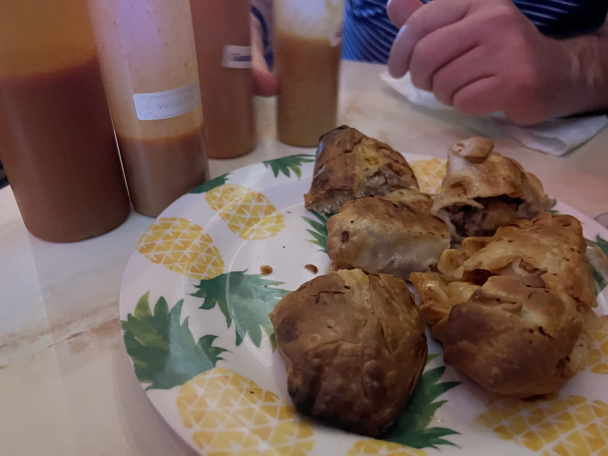 Puerto Rico: Deshistoria: Birra & Empanadas - First meal in San Juan