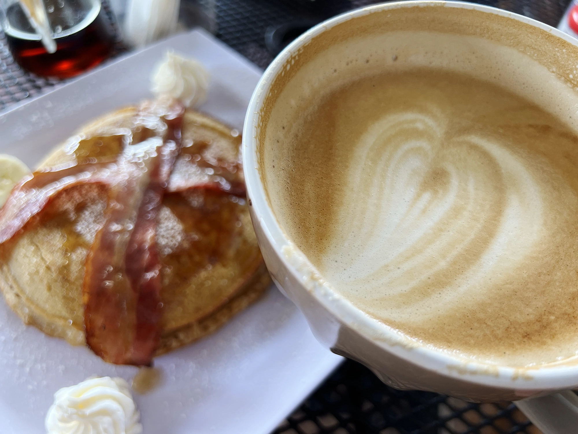 Puerto Rico: Coffee at The View - Breakfast Stop on the Way to El Yunque