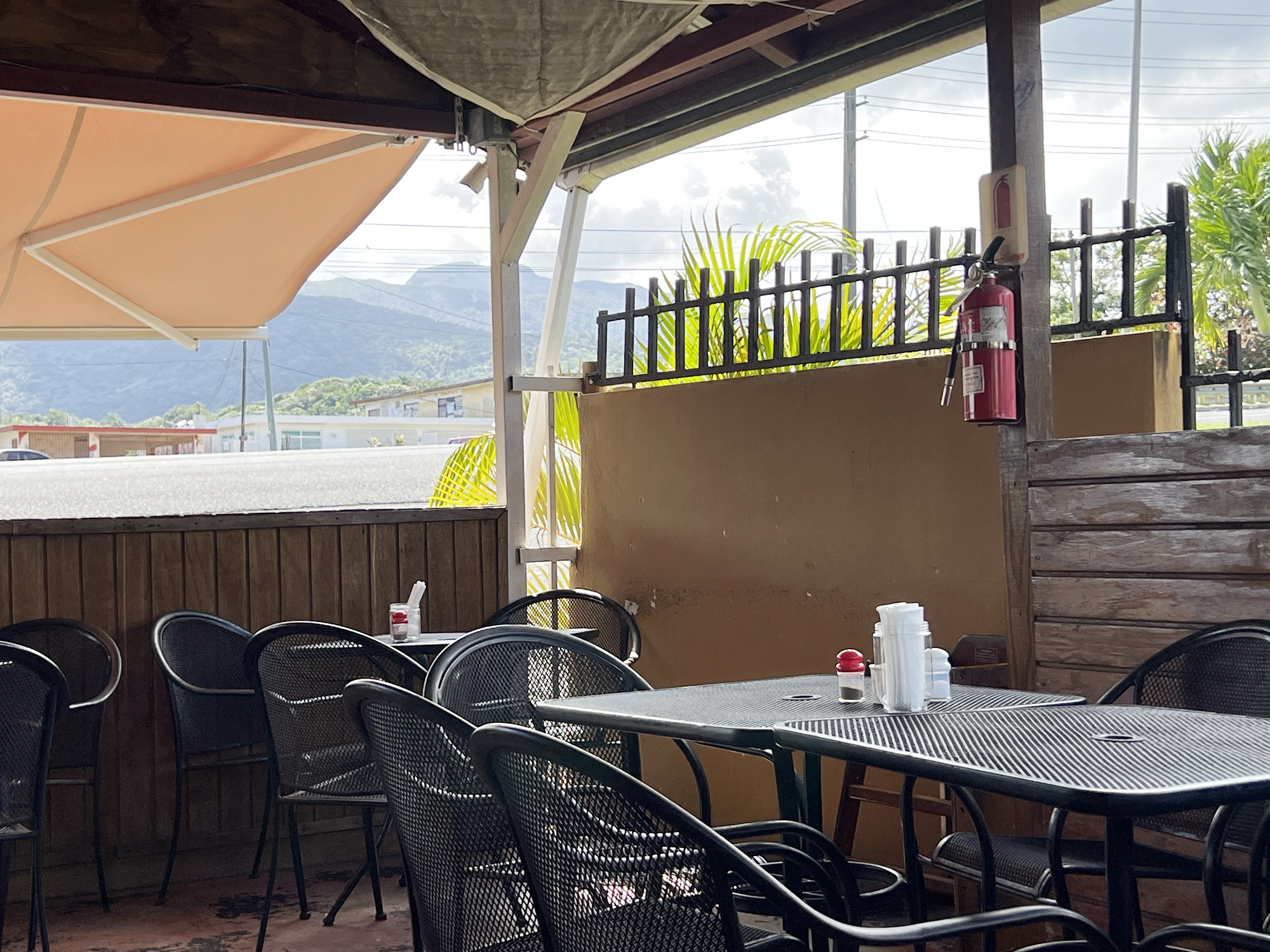 Puerto Rico: Coffee at The View - Breakfast Stop on the Way to El Yunque