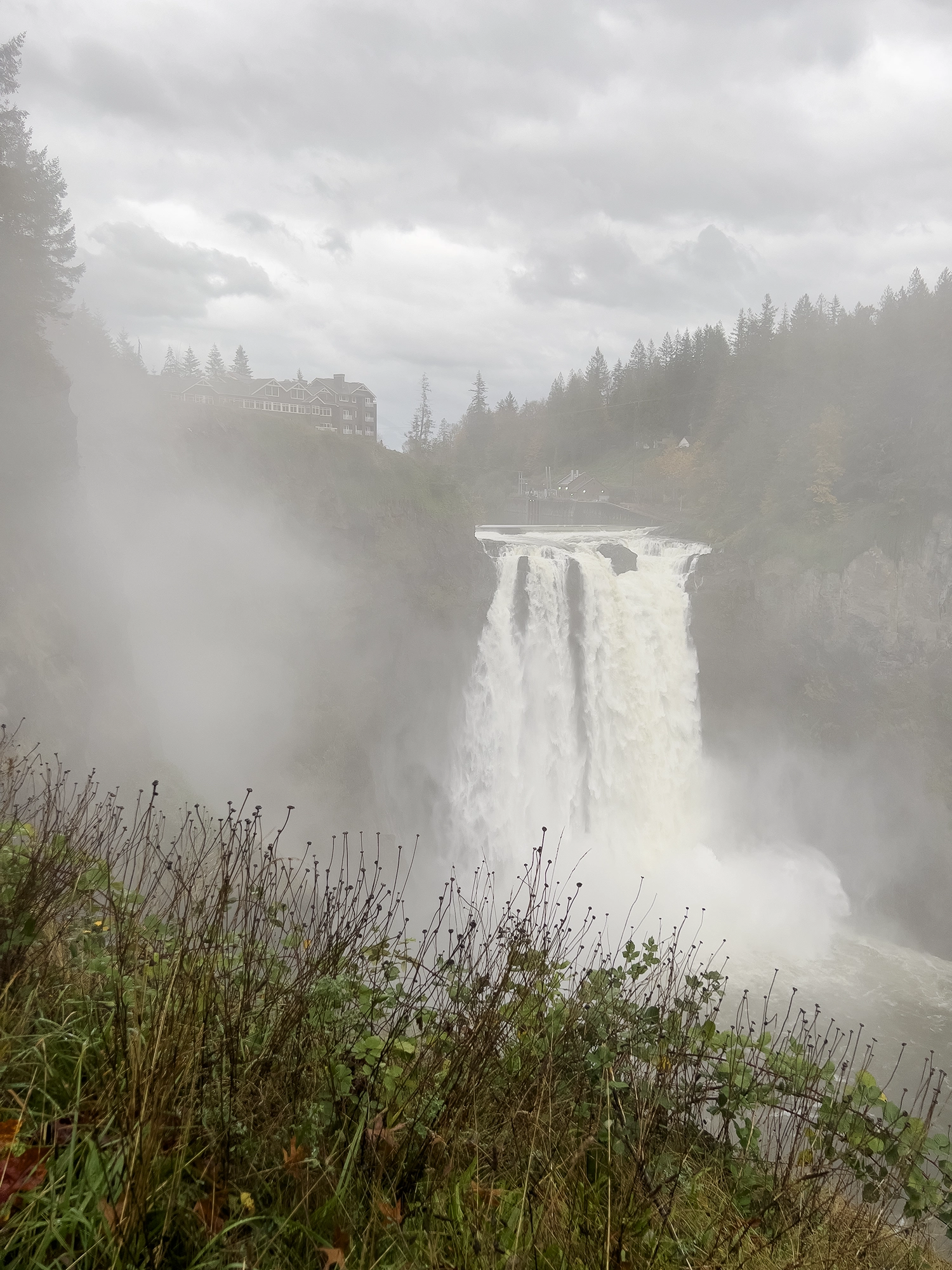 Snoqualmie Falls: The Twin Peaks Waterfall Just Outside Seattle