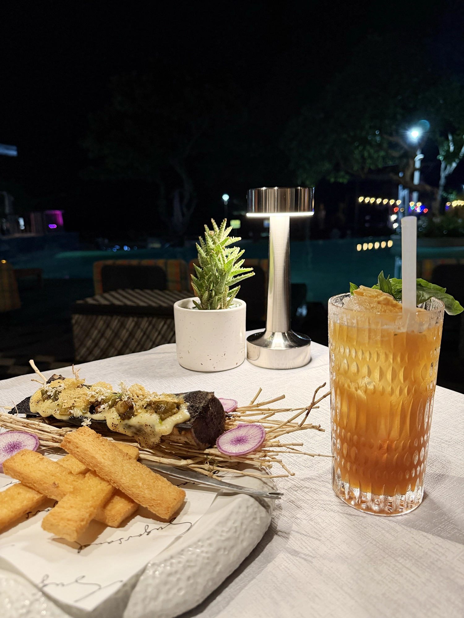 Seminyak: SugarSand - Borderless Dining by the Beach