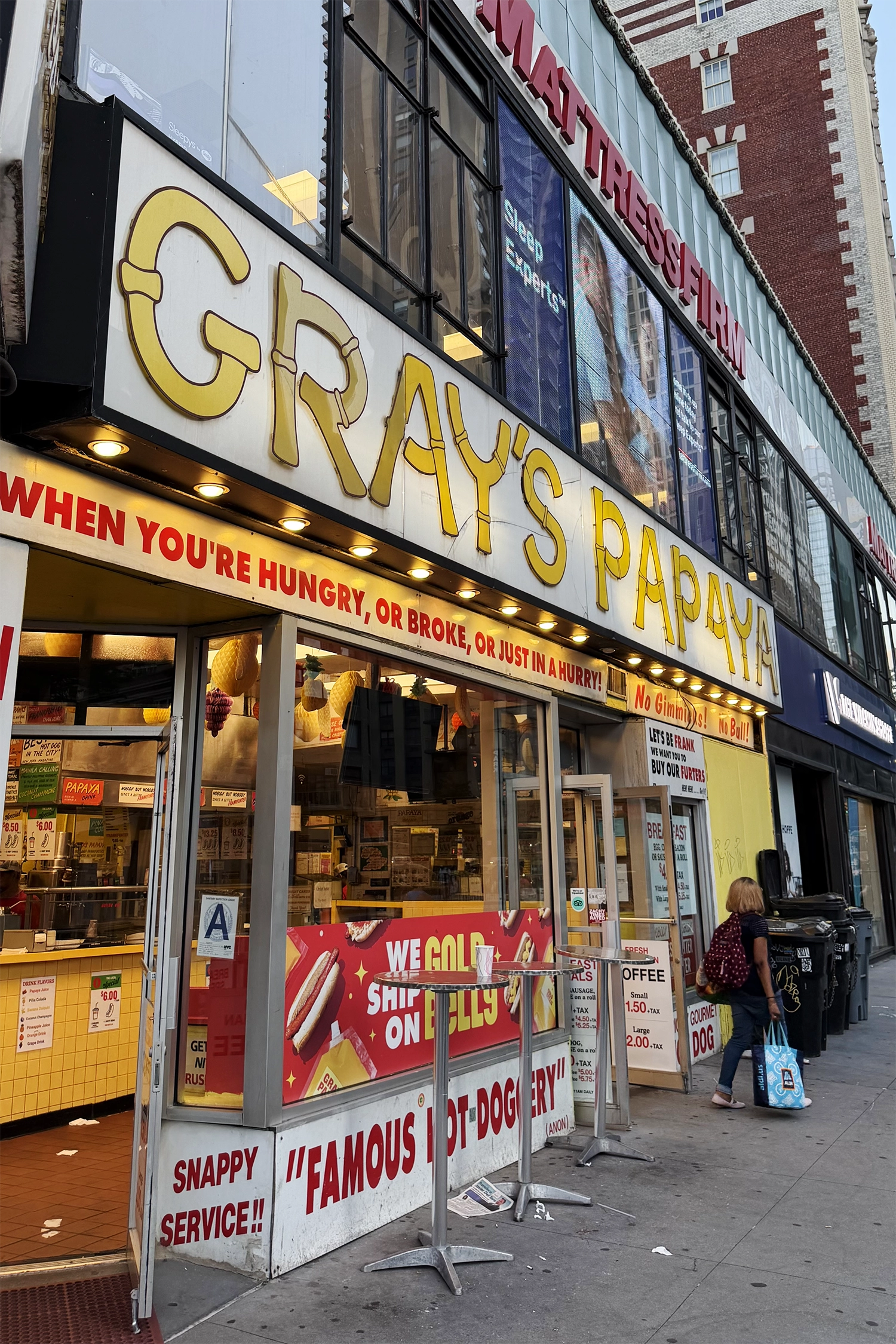 Gray's Papaya: A New York Hot Dog Classic