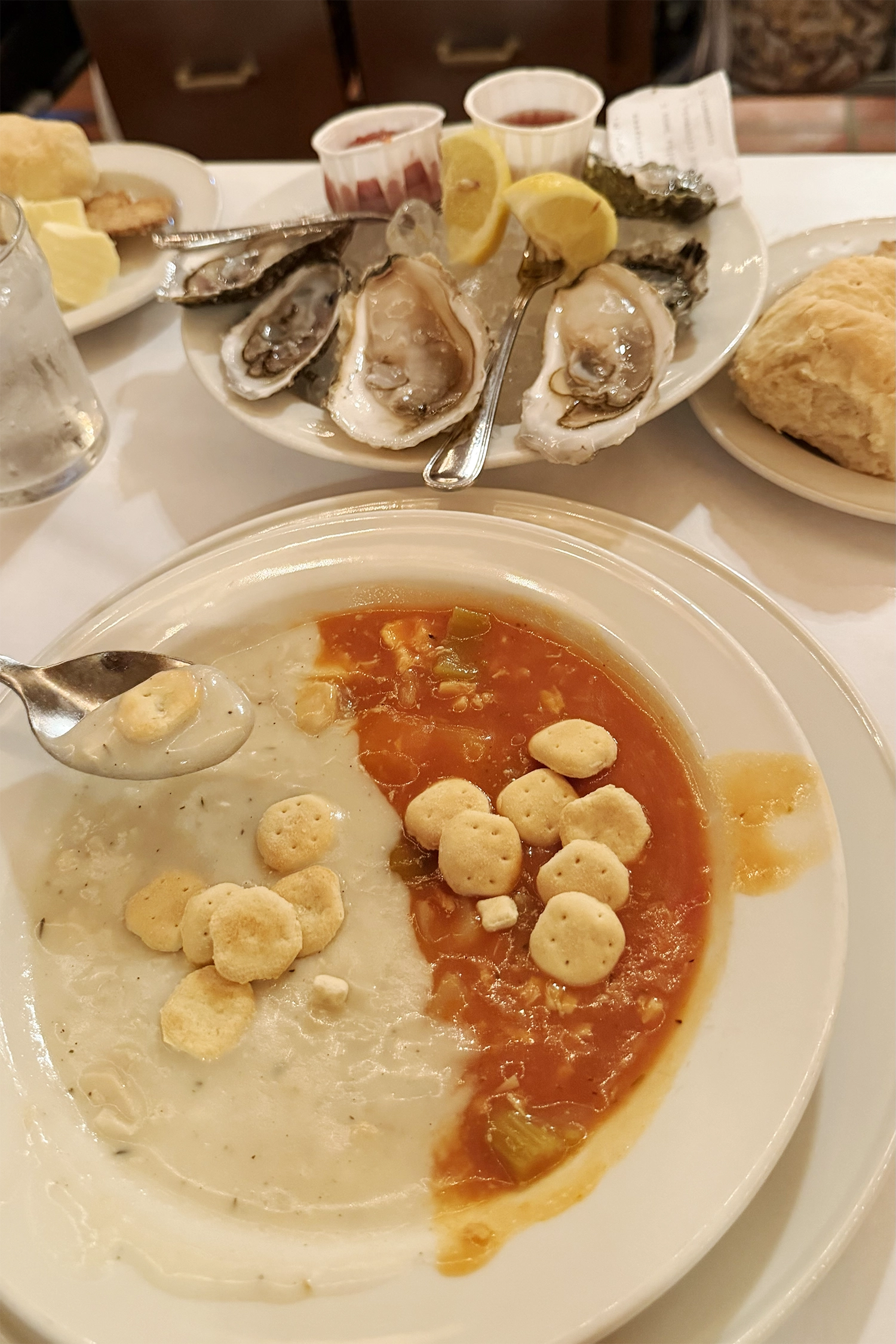 Grand Central Oyster Bar – New York's Legendary Seafood Restaurant