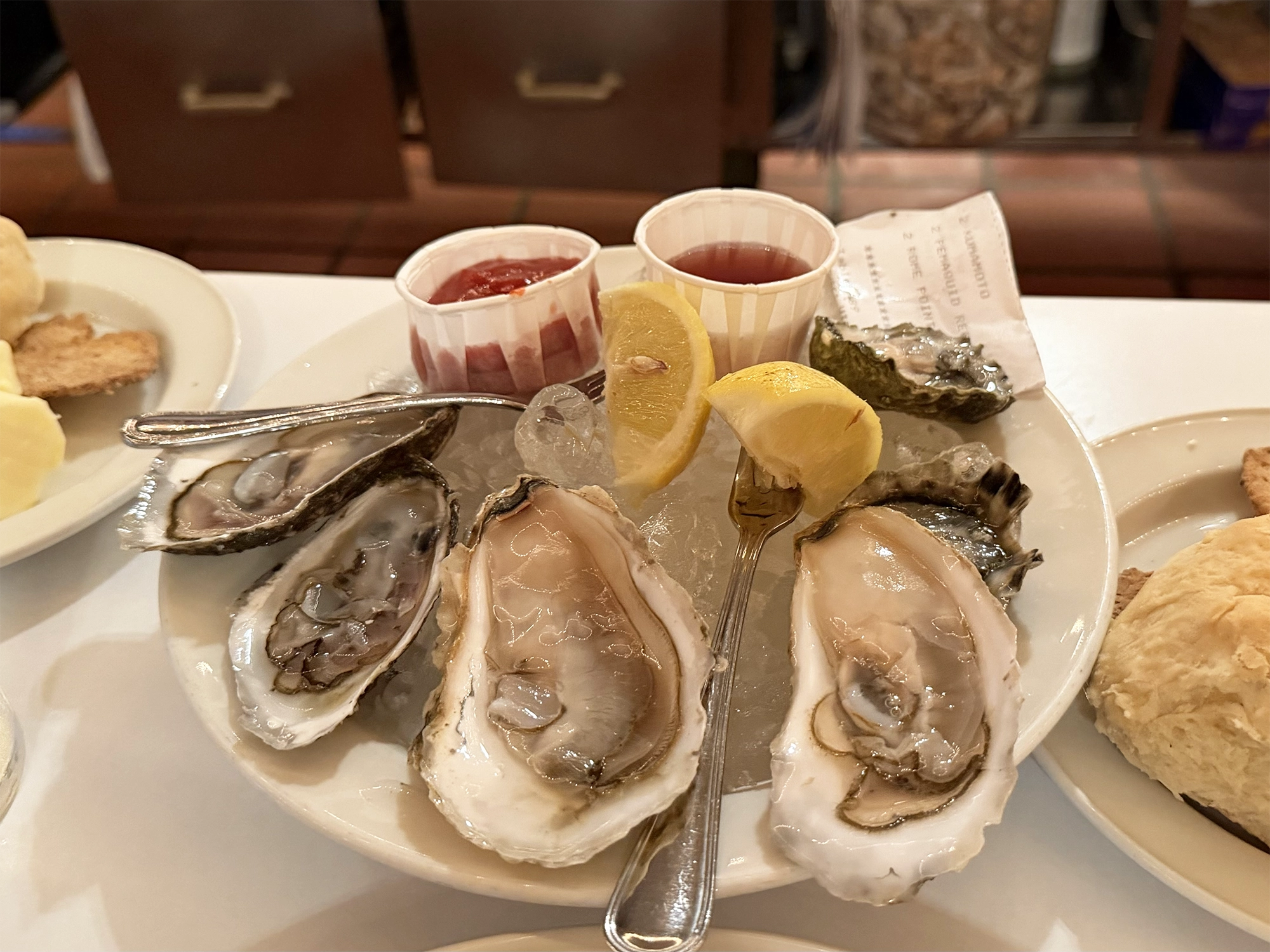 Grand Central Oyster Bar – New York's Legendary Seafood Restaurant