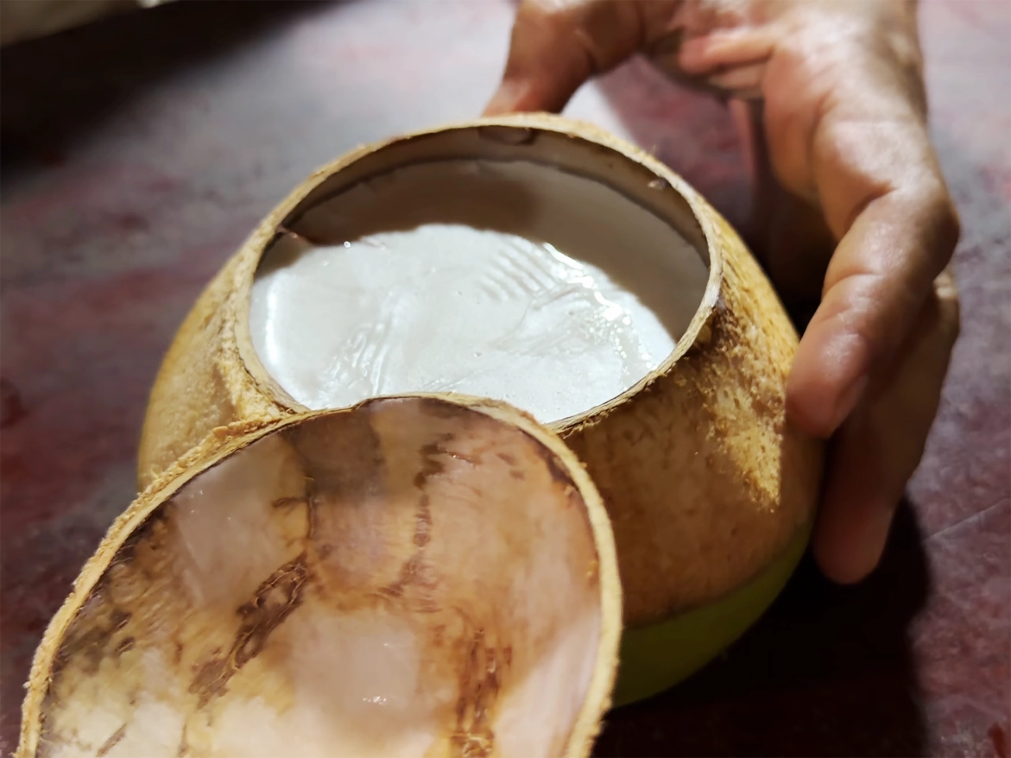Cambodia: Trying coconut jelly from a roadside stand - A delicious dessert